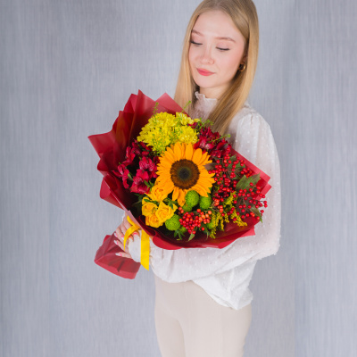 Осенний букет с подсолнухом. N 37965